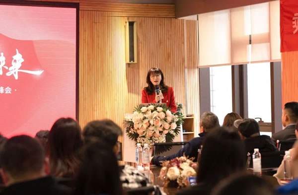 亘晟门窗董事长何海英荣获长沙县、长沙经开区“优秀企业家”称号 亘晟门窗董事长何海英荣获长沙县、长沙经开区“优秀企业家”称号